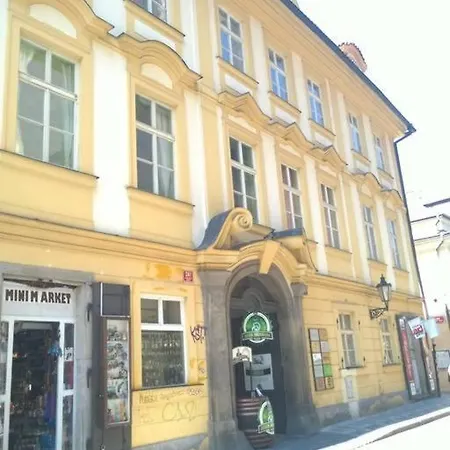 Old Town Sq 3 Min.walk 2g Prague